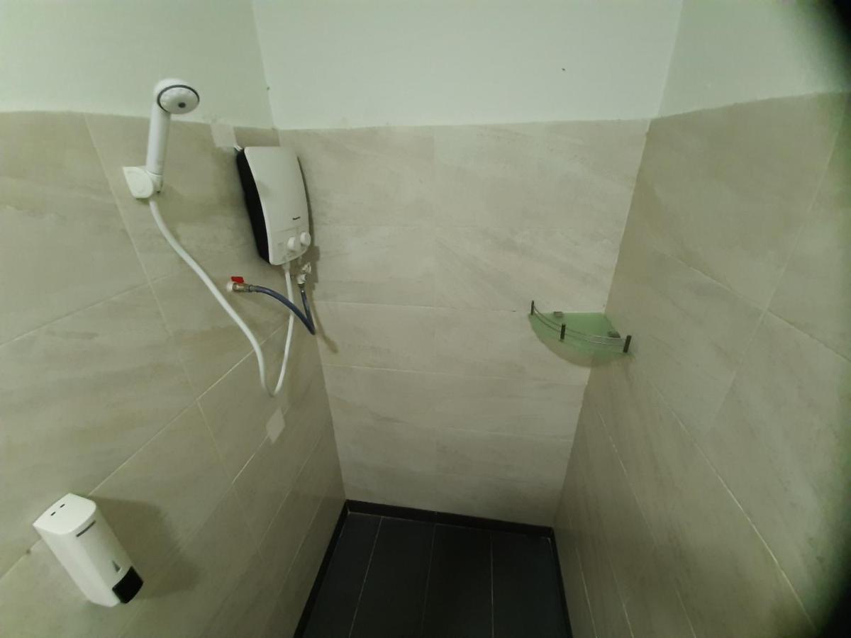 Mn Ferringhi Inn Batu Feringgi Dış mekan fotoğraf