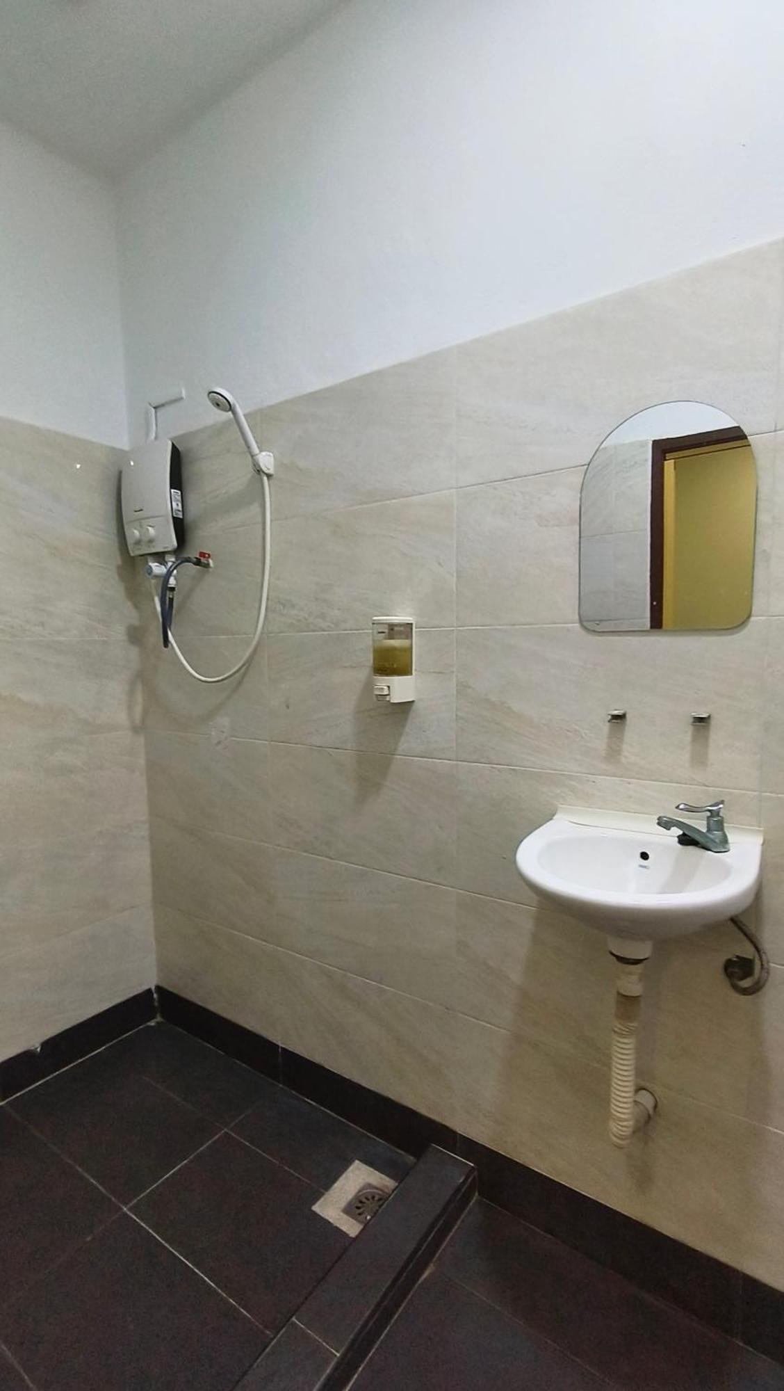 Mn Ferringhi Inn Batu Feringgi Dış mekan fotoğraf
